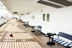 Fatboy Brick's Buddy Lisäpöytä, Antrasiitti -Terassitalo Kauppa 06 FATBOY Bankski Dark Ocean Moodpicture SS Rotterdam 1 1 1