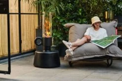 Fatboy Flamtastique XL öljylamppu Ulkokäyttöön, Antrasiitti -Terassitalo Kauppa 08 FATBOY FlamtastiqueRock nRollOriginal Outdoor Moodpicture