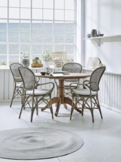 Sika-Design Rossini Tuoli Käsinojilla, Taupe 10 Sika-Design Rossini Tuoli Käsinojilla, Taupe -Terassitalo Kauppa 1007T Rossini 9452D Michel hjformat