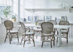 Sika-Design Rossini Tuoli Käsinojilla, Taupe 11 Sika-Design Rossini Tuoli Käsinojilla, Taupe -Terassitalo Kauppa 1007T Rossini whitetable bredformat