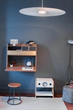 Hartô Gaston Seinälipasto, 80 Cm, Tammi - Messinki - Petrooli -Terassitalo Kauppa 12010722592 GASTON SECRETAIRE MURAL 80 cm Noyer laiton brosse et bleu petrole PHOTOS DAMBIANCE 2 1