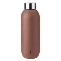 Stelton Keep Cool Juomapullo, 0,6 L, Ruosteenpunainen