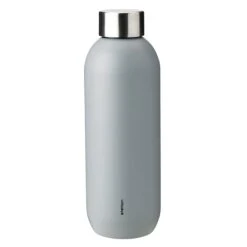 Stelton Keep Cool Juomapullo, 0,6 L, Vaaleanharmaa
