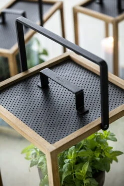 Cane-line Lighthouse Lyhty, Iso, Tiikki - Harmaa -Terassitalo Kauppa 5725TAL detail