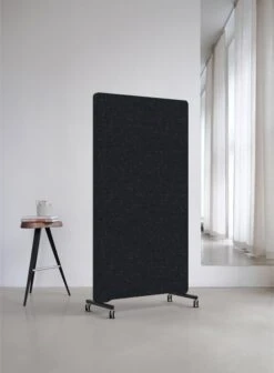 Lintex Edge Lattiaseinäke Pyörillä, Tummanharmaa - Musta 12 Lintex Edge Lattiaseinäke Pyörillä, Tummanharmaa - Musta -Terassitalo Kauppa 75300 3 LTH40 1235S H