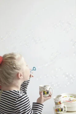 Arabia Muumi Lastenastiasto, Pikku Myy -Terassitalo Kauppa ARABIA Moomin Children s set5 1 TIF