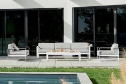 Fermob Bellevie 3-istuttava Sohva, Cactus - Flannel Grey -Terassitalo Kauppa BELLEVIE BLANC COTON AIX VISUEL2023 ANTHONY LANNERETONNE 3 3