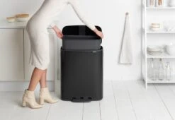 Brabantia Bo Pedal Bin Poljinroska-astia 60 L, Mattamusta -Terassitalo Kauppa Bo Pedal Bin 60L Matt Black 8710755211362 Brabantia VS 4