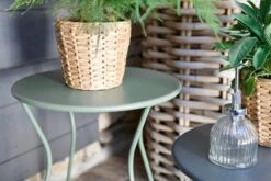 Fermob Cocotte Jakkara, Acapulco Blue -Terassitalo Kauppa COCOTTE CACTUS GORDES BCJ23 SEBASTIEN EROME