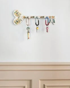 HAY Cane Avaimenperä, Musta 7 HAY Cane Avaimenperä, Musta -Terassitalo Kauppa Cane Key Ring family 1