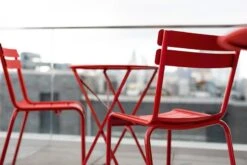 Fermob Luxembourg Tuoli, Lapilli Grey -Terassitalo Kauppa Chaise Luxembourg table Bistro mobilier fermob