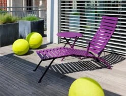 Fermob Bistro Metal Aurinkotuoli, Cotton White -Terassitalo Kauppa Chaise longue Bistro Fermob violet Aubergine 1