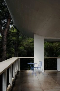 Massproductions Tio Pöytä, 60 Cm, Korkea, Overseas Blue -Terassitalo Kauppa D0A9304