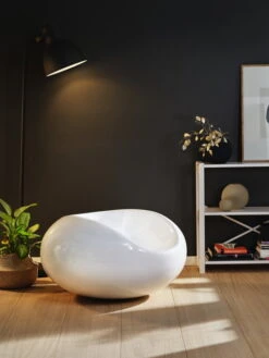 Eero Aarnio Originals Pastilli Tuoli, Valkoinen -Terassitalo Kauppa EEAA 0631