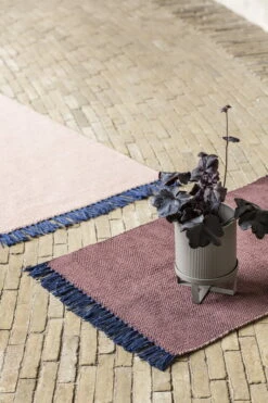 Ferm LIVING Bau Ruukku, Pieni, Lämmin Harmaa -Terassitalo Kauppa FERM 7493