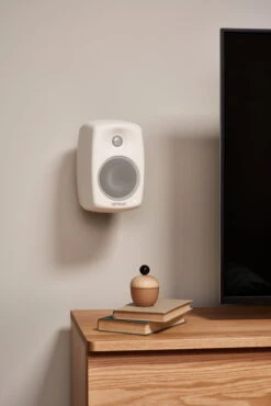 Genelec G Two (B) Aktiivikaiutin, Valkoinen -Terassitalo Kauppa Genelec 0291 final lores sRGB