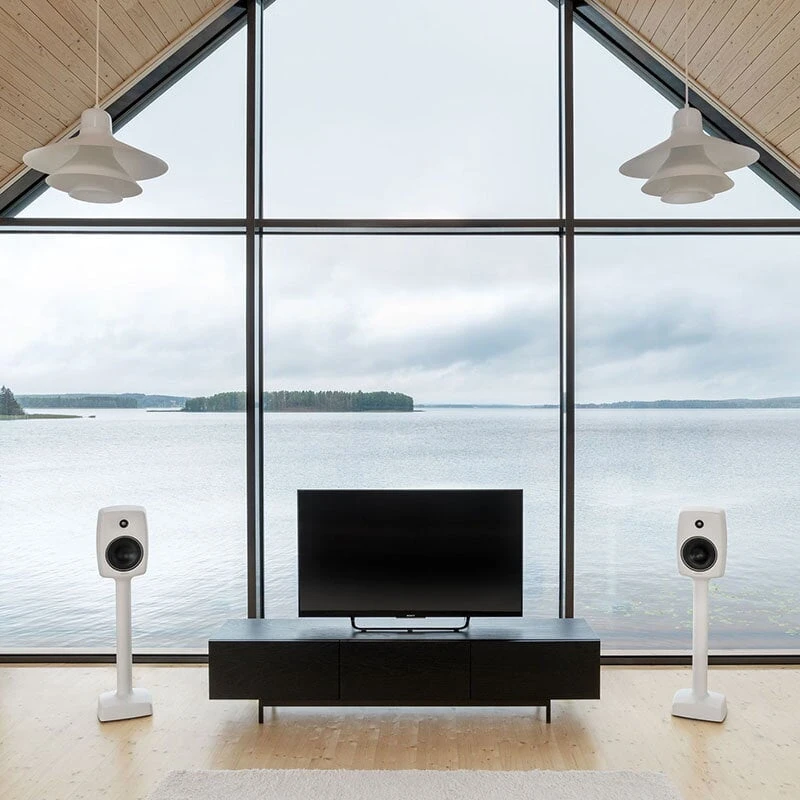 Genelec 6040R Smart Active Kaiutin + GLM Käyttöpakkaus, Valkoinen-musta 4 Genelec 6040R Smart Active Kaiutin + GLM Käyttöpakkaus, Valkoinen-musta - Image 2