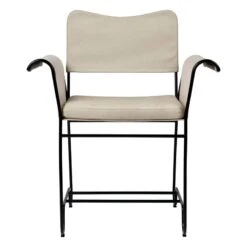 GUBI Tropique Tuoli, Musta - Leslie 12 -Terassitalo Kauppa Gubi 2023 FRT Tropique Dining Chair WO Fringes Classic Black Leslie Limonta 12