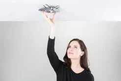 Jalo Helsinki Lento 10 Palovaroitin, Roosa 8 Jalo Helsinki Lento 10 Palovaroitin, Roosa -Terassitalo Kauppa J4 Lento installation low 2