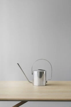 Stelton Original Kastelukannu -Terassitalo Kauppa LS 100 15 Original flower watering can 2 28129