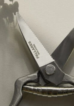 MENU Pallarès X Menu Ruohosakset -Terassitalo Kauppa MENU Pallares Plant Pruner 2