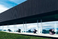 Magis Spun Tuoli, Tummanvioletti -Terassitalo Kauppa Magis spun ambient mono SD660 purple anthracite outdoor 01 hr