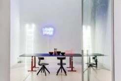 Magis Tuffy Tuoli, Pyörivä, Musta 13 Magis Tuffy Tuoli, Pyörivä, Musta -Terassitalo Kauppa Magis tuffy chair ambient multi SD1862 black black 02 hr