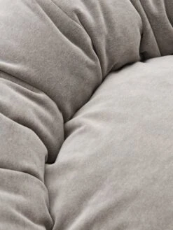 Matri Koiranpeti, M, Globe, Stone -Terassitalo Kauppa Matri Dogbed Globe stone detail web 1