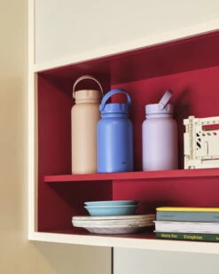 HAY Mono Termospullo 0,6 L, Sky Blue -Terassitalo Kauppa Mono Thermal Bottle cappuccino blue lavender