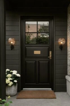 Nuura Miira Outdoor Seinävalaisin, Musta - Kirkas -Terassitalo Kauppa NUURA outdoor3235