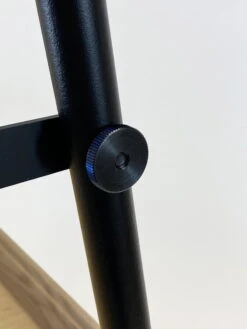 OOJA Displays T001 Tiski, Tammi - Musta -Terassitalo Kauppa OJ OO T001 lahari