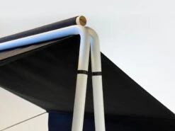 OOJA Displays T001 Tiski, Tammi - Valkoinen -Terassitalo Kauppa OJ OO T001 C B lahikuva