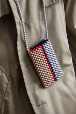 HAY Perla Puhelinlaukku, Krem -Terassitalo Kauppa Perla Phone Holder krem