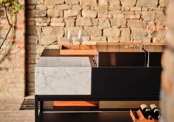 Röshults Module Hiiligrilli X, 100 Cm, Antrasiitti 10 Röshults Module Hiiligrilli X, 100 Cm, Antrasiitti -Terassitalo Kauppa Roshults Italien DSCF6011 LowRes