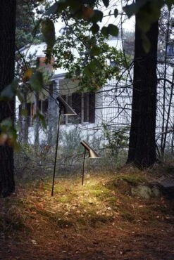 Louis Poulsen AJ Garden Pollarivalaisin, Lyhyt, 3000K, Ankkuri Ja Liitäntä -Terassitalo Kauppa SS23 AJ Garden Short Tall 10008role 2