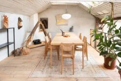 GUBI C-Chair Outdoor Tuoli, Luonnonvärinen - Tiikki -Terassitalo Kauppa Scatto2 Gubi Dolomia 0 post