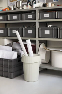 HAY Shade Bin Roskakori, Luonnonvalkoinen -Terassitalo Kauppa Shade Bin off white