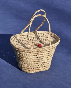 HAY Sobremesa Korikassi, Luonnonvärinen - Punainen -Terassitalo Kauppa Sobremesa Market Basket 02