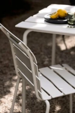 Valerie_objects Aligned Ruokapöytä, 170 X 85 Cm, Luonnonvalkoinen -Terassitalo Kauppa ValerieObjects MaartenBaas 278 HR