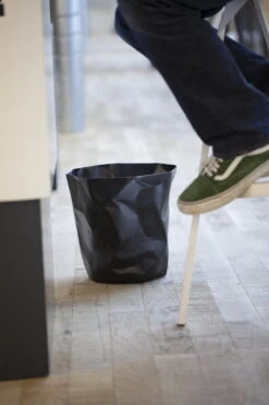 Essey Bin Bin Paperikori, Musta -Terassitalo Kauppa binbin black 2