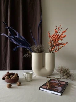 Cozy Publishing Cozy Flower Muistikirja, Peach Blossom -Terassitalo Kauppa design stories blomma creatives 3 ma