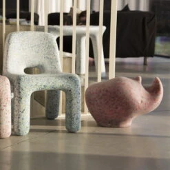 EcoBirdy Rhino Valaisin, Strawberry -Terassitalo Kauppa ecoBirdy RhinoLamp Strawberry Style