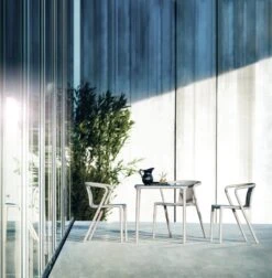 Magis Air Tuoli Käsinojilla, Beige -Terassitalo Kauppa fagis air armchair ambient multi SD73 beige outdoor 01 hr