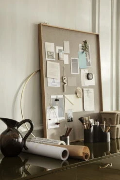 Ferm LIVING Scenery Muistitaulu, Leveä, Tammi -Terassitalo Kauppa fermLIVING AW21 SceneryPinboardLargeNaturalOak image