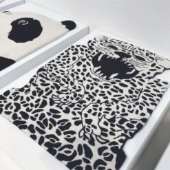 EO Leopard Matto -Terassitalo Kauppa leopard carpet mo