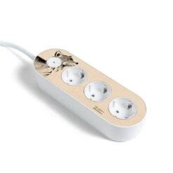 MyNolla MyNolla Strip Jatkojohto, Ketunpoika, Valkoinen 10 MyNolla MyNolla Strip Jatkojohto, Ketunpoika, Valkoinen -Terassitalo Kauppa white fox front